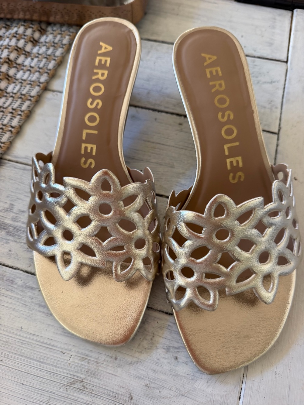 AEROSOLES Women's Metallic Gold Laser-Cut Slide Sandals